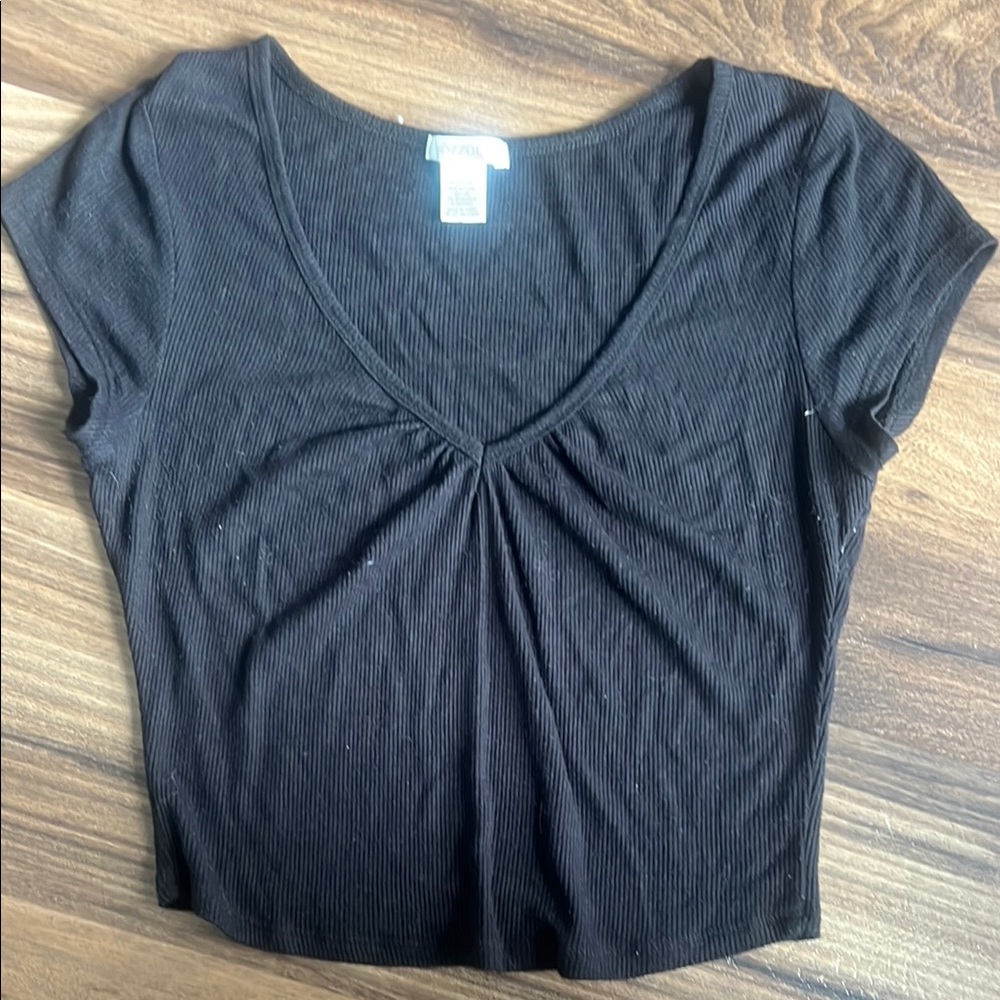 Bozzolo Black Ruched Crop T-Shirt